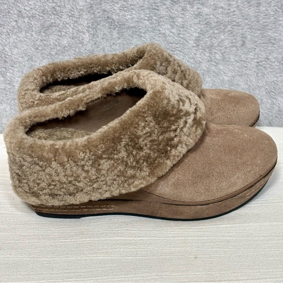 Antelope N08 Toppa Furry Slip-On Wedge/Clog-Taupe-Women Size EU 38, U.S. 7 - Picture 1 of 10
